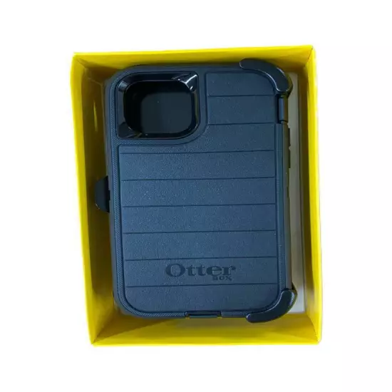 OtterBox Defender Series Pro Case + Holster for iPhone 11 Pro Max (6.5") Black