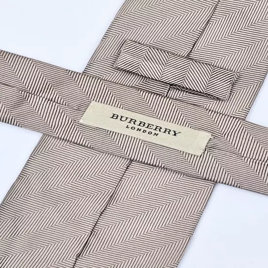 BURBERRY LONDON TIE Prorsum Knight on Beige Striped Woven Silk Necktie