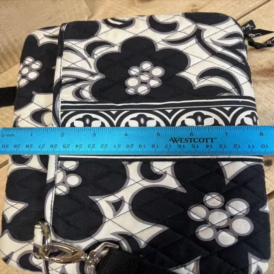 VERA BRADLEY Laptop/Tablet/Book Hardcover Case w/Removable Shoulder Strap