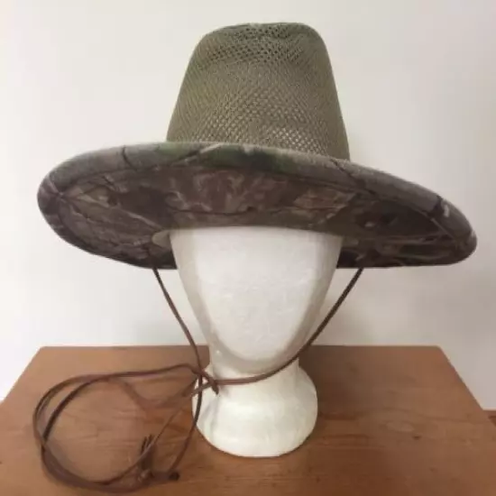 Real Tree Camouflage Mesh Vented Brimmed Hiking Hunting Hat L 24" Leather Strap