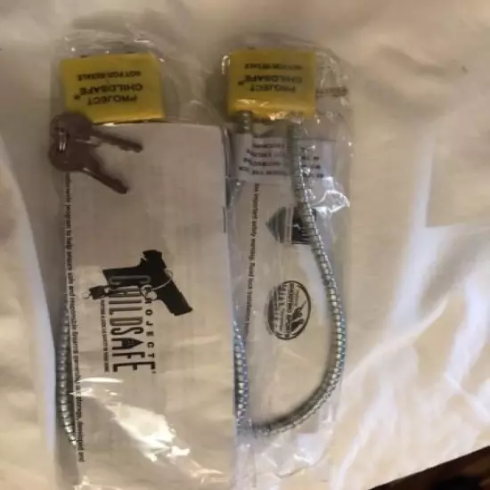 New (2) Cable Gun Locks - 9" Length Project Child Safe - Rifle Locks with Keys