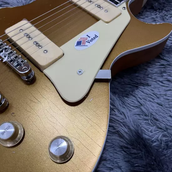 Mike Ness 1976 Deluxe electric guitar Solid Mahogany Aged Gold Relics by hands