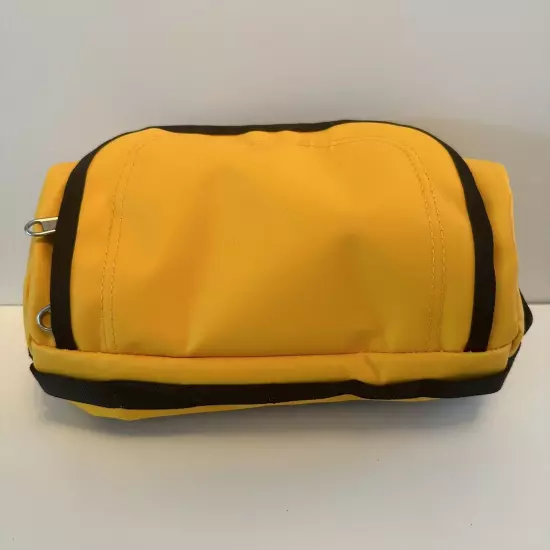 The North Face Base Camp Travel Canister Toiletry Bag Summit Gold NWOT 3.5L