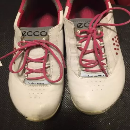 golf shoes / womens ecco Size 10