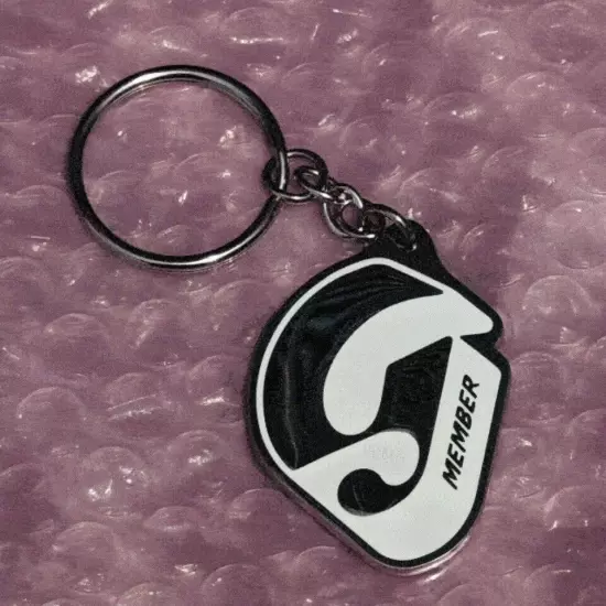 Brand New Glossier Membership Keychain In Store Exclusive