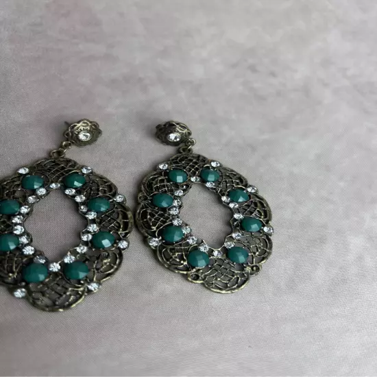 Vintage Turquoise and Gold Tone Earrings 1970s