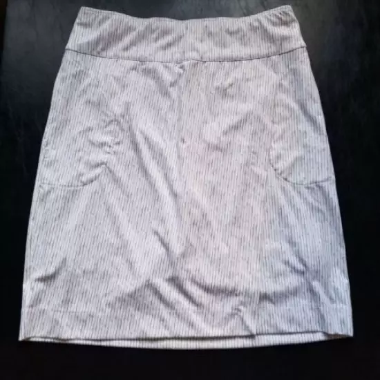 1 NWT WOMEN'S FAIRWAY & GREENE DEMI SKORT, SIZE: X-LARGE, COLOR: FLAX (J323)