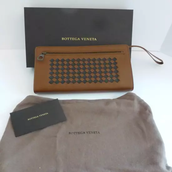 Bottega Veneta NWOT Unisex Intrecciato Brown Leather Travel Pouch Retail $1050