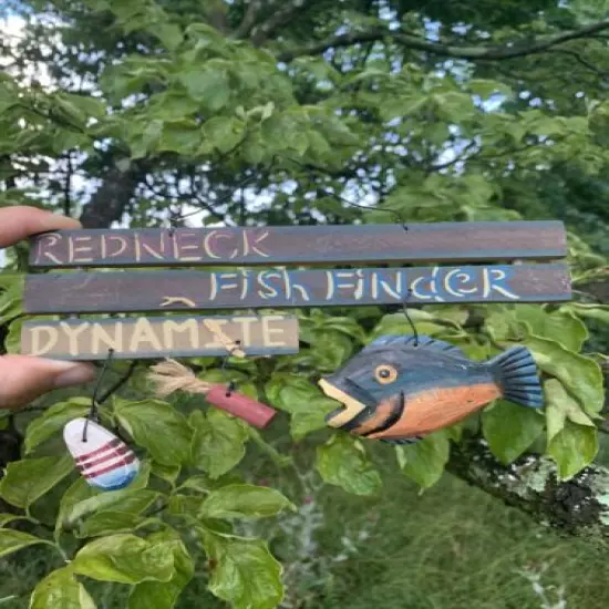 Vintage REDNECK FISH FINDER Wall Plaque Art FISH DYNAMITE BUOY Unique ❤️sj7m4s