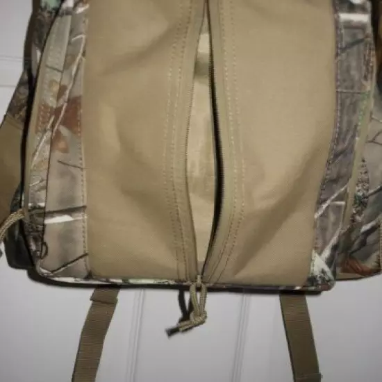 Mossy Oak Camo Backpack w/Padded Straps w/Netted Side 2 Compartments