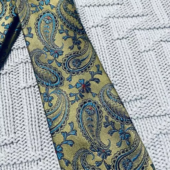 Vintage Ohrbachs gold paisley skinny silk tie