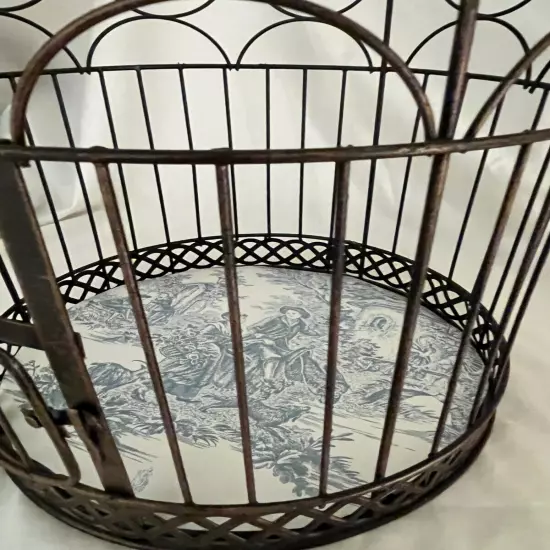 9 3/4 inch BLACK METAL BIRD CAGE with Bookworm Inside