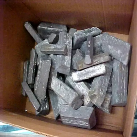 32 lbs lead ingots sinkers bullets weights fishing hunting