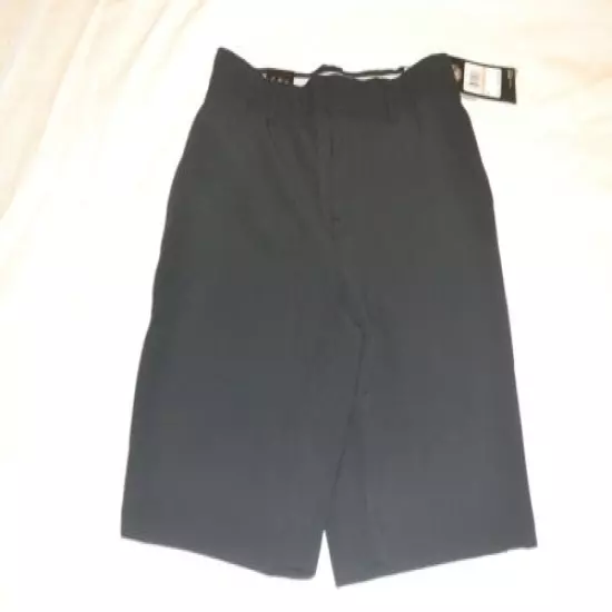 Under Armour Women's UA Links 9" Golf Shorts 1355498-001 Black Size 2 