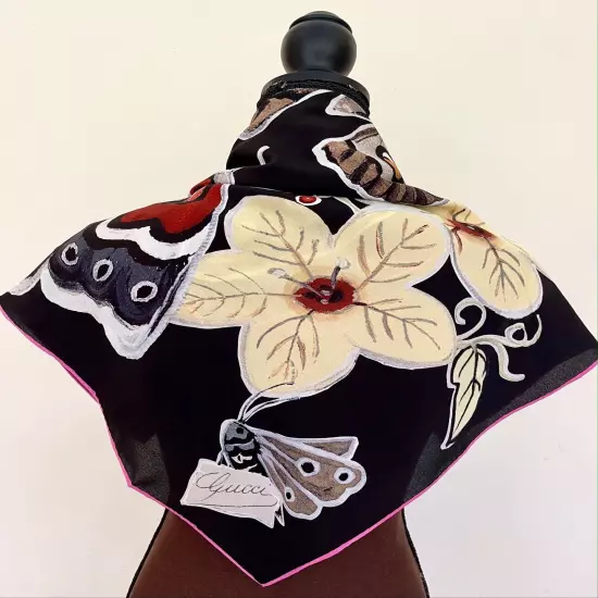 Gucci Scarf Accessories Logo Kris Knight Butterfly Black Floral Silk Wrap