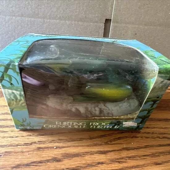 Vintage Aquarium Hagen Aqua Action Flirting Frog