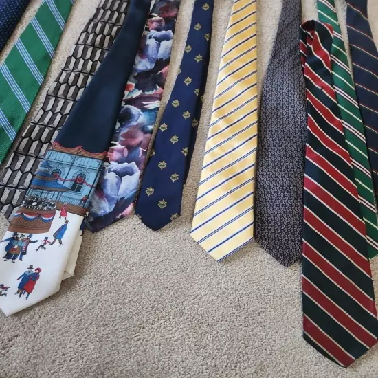 Lot of 13 men’s Suit ties