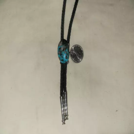 Vintage Large Natural Turquois Bolo Tie Silver Tone Tips Oval Shape 1970's