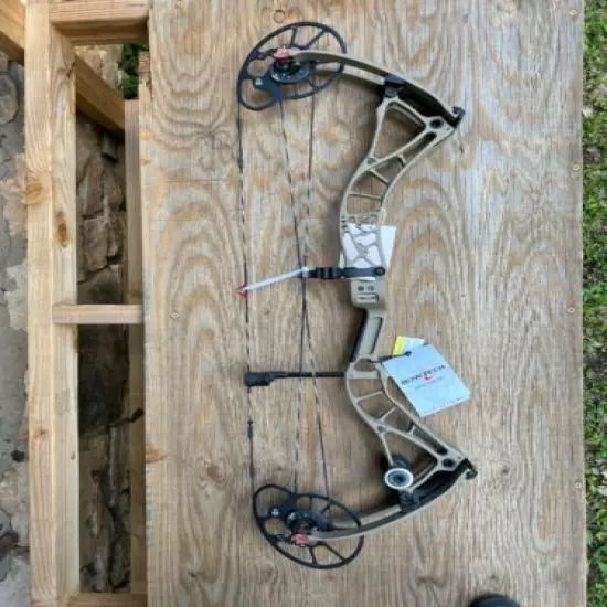 BOWTECH SOLUTION RH 70 LBS TAN