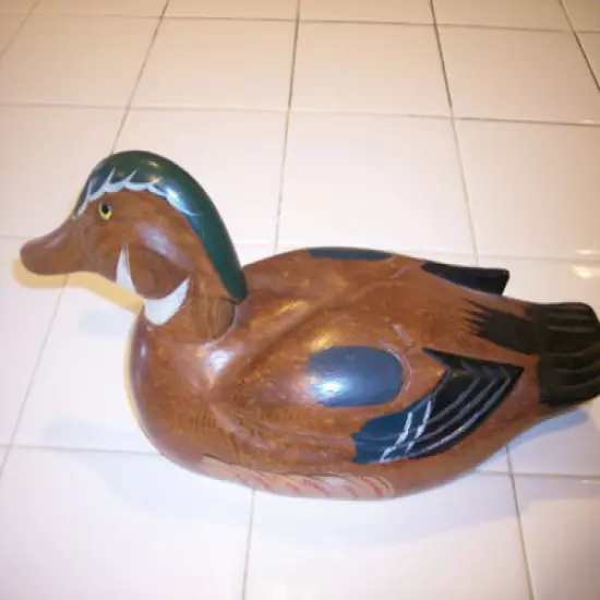 EXCELLENTLY HANDCRAFTED SOLID WOOD COLLECTIBLE 15in DECOY MALE WOODS DUCK 