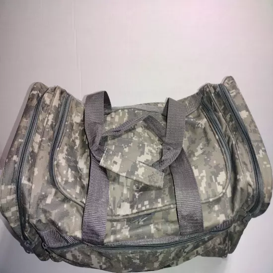 NRA Duffle Bag Gym Bag Tote National Rifle Association Green Digital Camo 20x10"