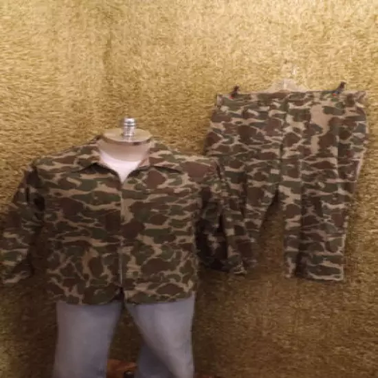 Vtg Herter's Hudson Bay Camouflage Hunting Jacket/Pants Set sz Med