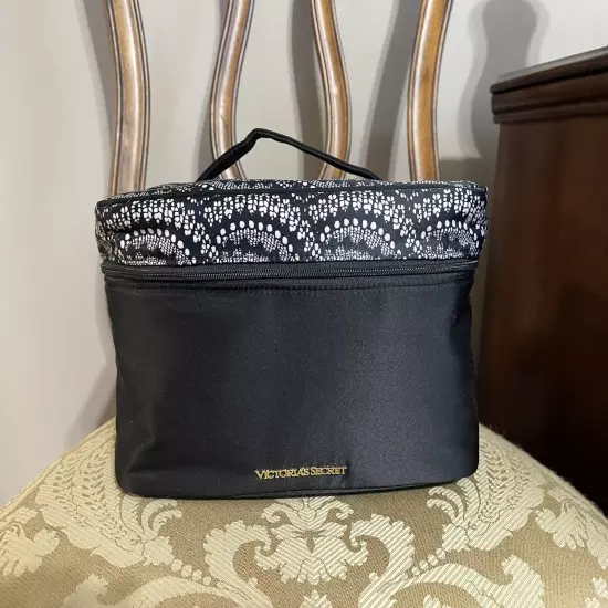 Victoria's Secret Bra Travel Case Bra Panty Train Case