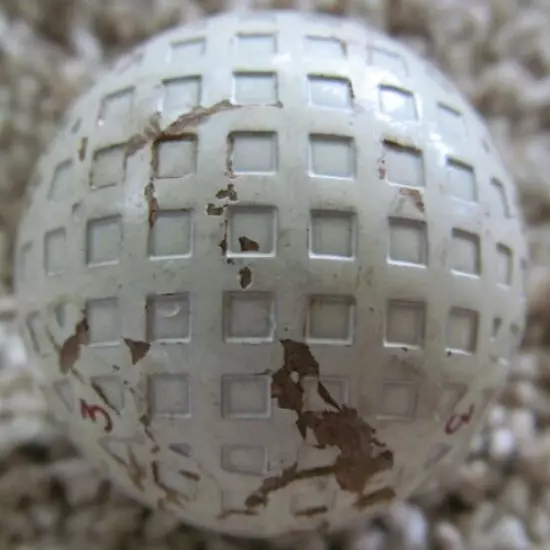 VINTAGE MESH GOLF BALL-THE TEEMEE WITH MULTI MARKING-VERY STRONG PATTERN