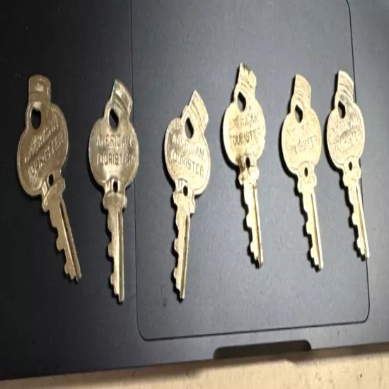 Vintage American Tourister 3 Pairs Smiling Bellhop Keys & 1 Lock, Key Set -8 pcs