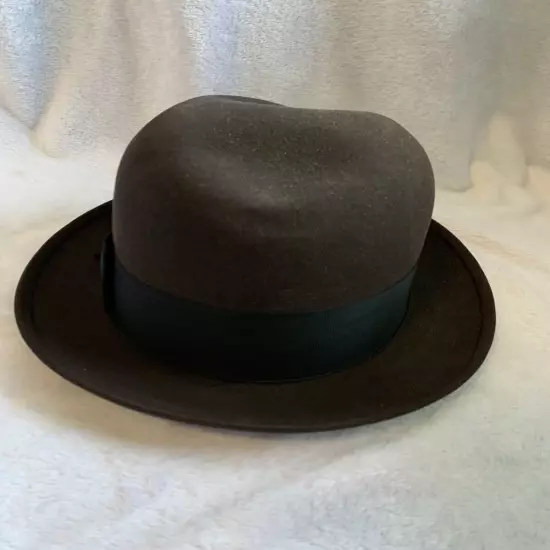 Vintage The New Yorker Brown Fedora Hat Size 7 1/8 w/Box