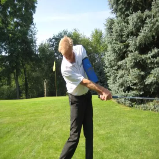 Golf Training Aid - Bending Your Arm, Get Help From The "Straight Arm"-standard 