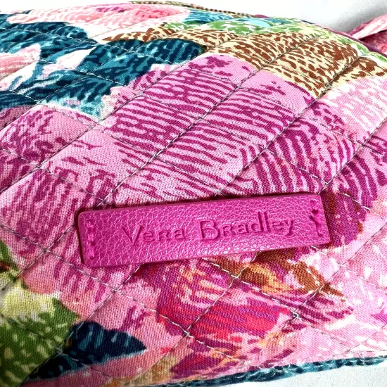 NWOT. Vera Bradley "Super Bloom" Iconic Hipster Crossbody Bag 12x11x2