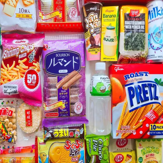 Asian Snack Box | 50 pcs | Best of Japanese Korean ASIAN Snacks | SNACK SAMPLERS