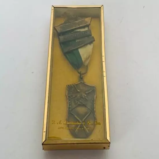 Rifle Shooting Medal Hunting Award Pin Ribbon Pinback vtg Attleboro MA Bunyan us