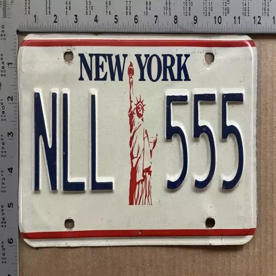 1986 New York license plate NLL 555 Statue of Liberty triple 5 14257