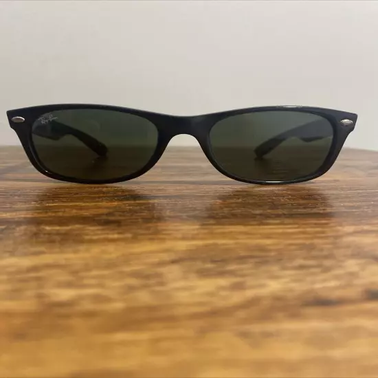 Ray-Ban Sunglasses RB2132 New WAYFARER 901 Gloss Black Lenses 52/19