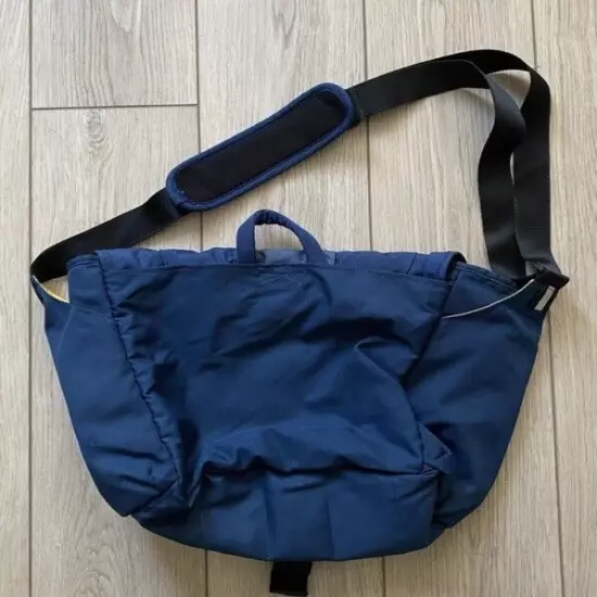 nike messenger bag crossbody Large