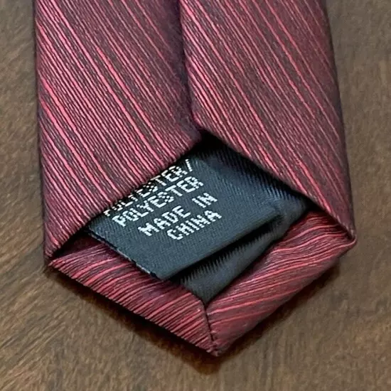 Van Heusen Red 100% Polyester Men’s Neck Tie Made In China