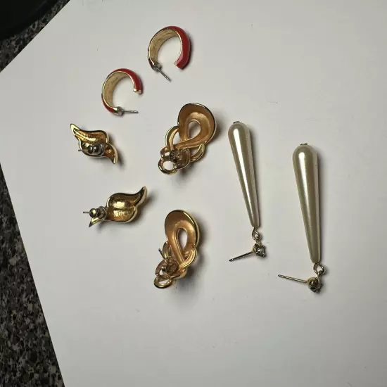 Retro Mix Hoop / Dangle / Stud Pierced Earrings Lot Of 4 Gold Tone