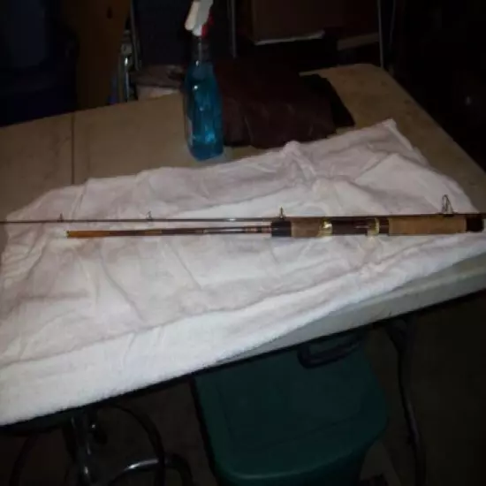 VINTAGE CUSTOM ROYAL JAVELIN No7691 73" SPINNING ROD Ex CONDITION