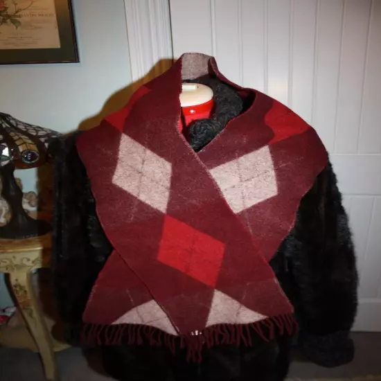 Pringle of Scotland 100% Lambswool Red Marroon Argyle Scarf 7x 62 Beautiful cond