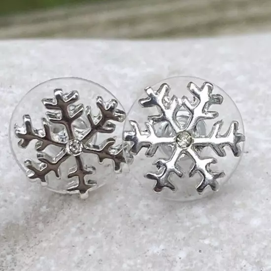 Snowflake crystal stud earrings 10 mm