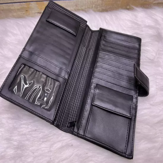 Leed's Highmark Black Genuine Leather Travel Wallet Passport Snap Strap