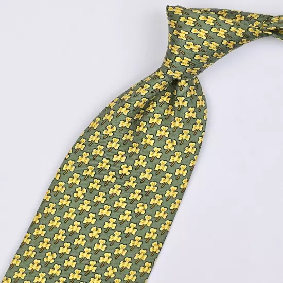 HERMES TIE 5005 EA Lucky Clover on Light Green Silk Necktie