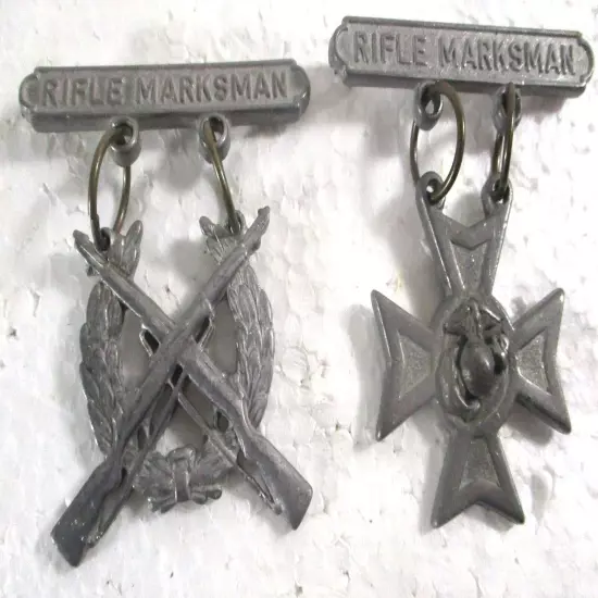 5 WW 1 & 2, MEDALS GREAT WAR / FREEDOM OF SPEECH & 2 MARKSMAN & A MARINE PIN