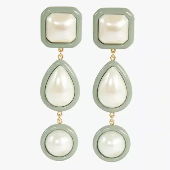 LELE SADOUGHI RESIN PEARL LINEAR EARRINGS in Pearl Fog.