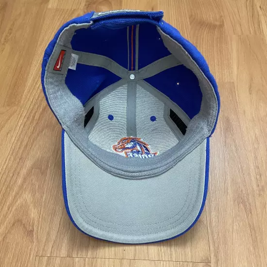 Vintage Nike Men’s Boise State Nike Team Logo Hat