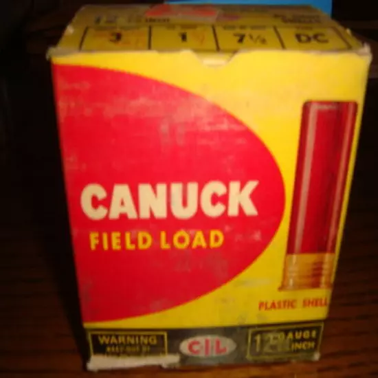 Vintage CANUCK Empty Shotgun Shell Box 12 Gauge -- EMPTY