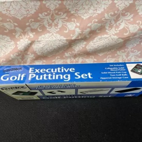 Executive Golf Putting Set Golfer Putt Training Aid. NEW 