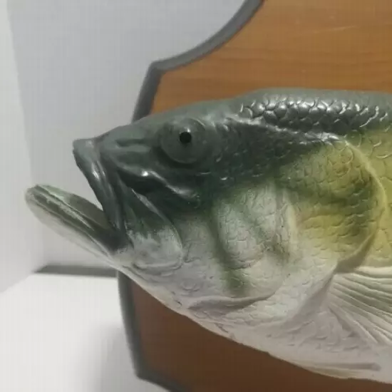 Big Mouth Billy Bass (Missing Eye)